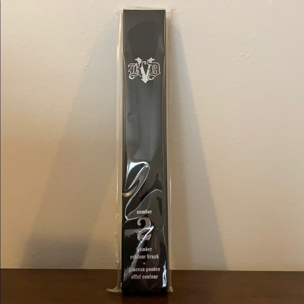 Kat Von D - Powder Contour Brush #2